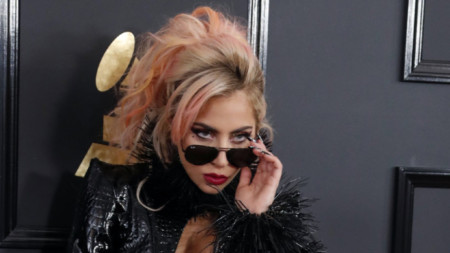 Лейди Гага: В плейлистата ли съм? Ох, добре...