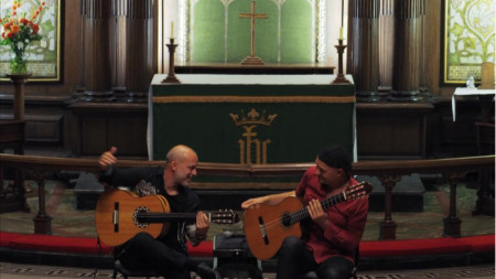 Дженк и Антонио (вдясно) в Дъблин