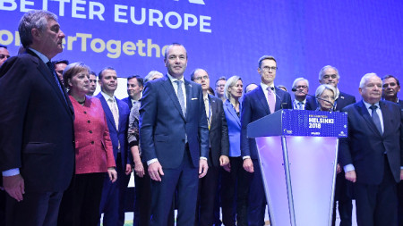 Германецът Манфред Вебер е кандидатът на Европейската народна партия за председател на Европейската комисия след изборите догодина. 
