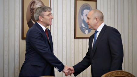 President Radev (R) and MRF leader Mustafa Karadayi 