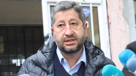 Jristo Ivanov, copresidente de la alianza Bulgaria Democrática y presidente del partido Sí, Bulgaria