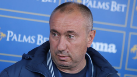 Треньорът на Левски Станимир Стоилов говори през медиите преди дербито