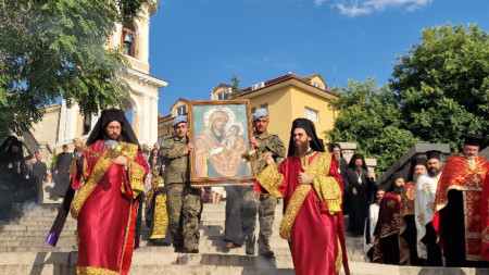 Копие на чудотворната икона на Света Богородица - Божигробска 