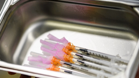 Център за ваксинация срещу коронавируса ще бъде открит на софийския
