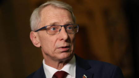 Николай Денков