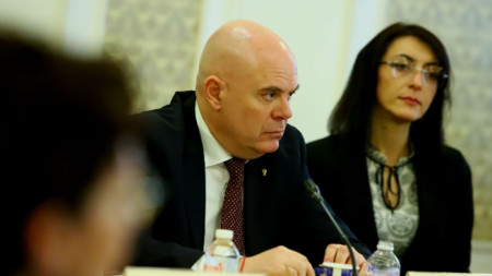 Главният прокурор Иван Гешев по време на заседанието на правната комисия в народното събрание - 19 януари 2023