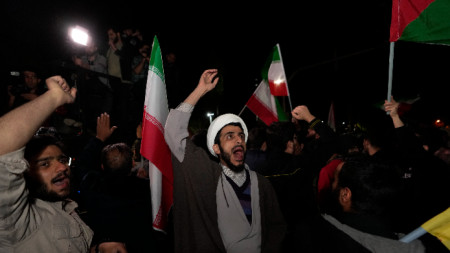 Антиизраелска демонстрация в Техеран, 14 април 2024 г.