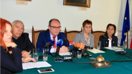 Ръководството на Българската академия на науките и Събранието на академиците и член-кореспондентите дадоха пресконференция.