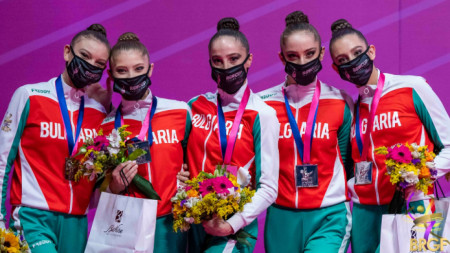 Българският ансамбъл взе среброто в многобоя на Световната купа в