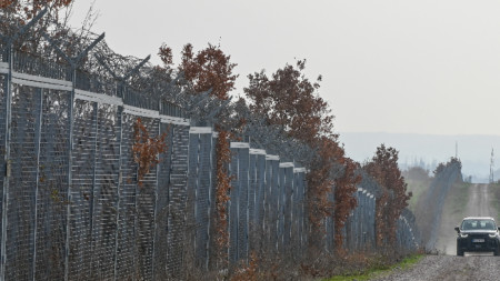 Част от оградата на българо-турската граница, архив.