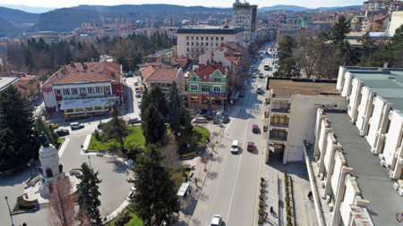 Общинският съвет във Велико Търново учредява награда Почетен меценат на
