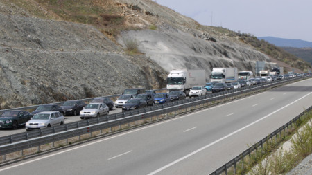 Засилен трафик към българските гранични пунктове 