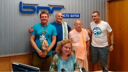 Фахрадин Фахрадинов, Ганга Дас, Бану Свами, Мартин Севери и Ана-Мария Кръстева