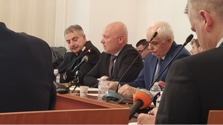 Министърът на отбраната Тодор Тагарев в Народното събрание - 7 февруари 2023