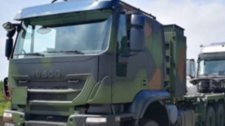 Военните  ще транспортират високогабаритен товар от летището в Крумово към