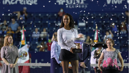 Канадката Лейла Фернандес защити титлата си на турнира по тенис