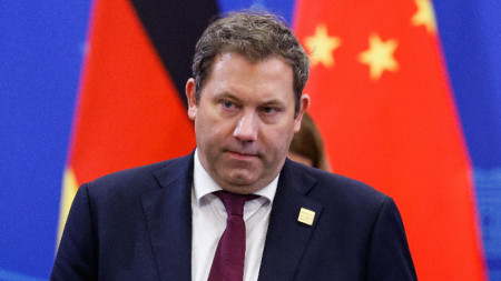 Визита в Китай на германския финансов министър Ларс Клингбайл