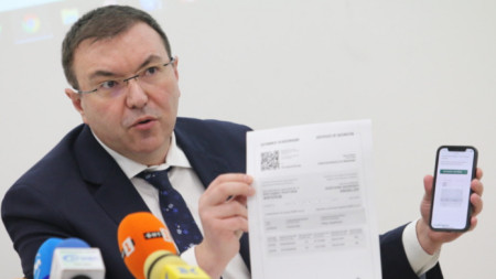 Министърът на здравеопазването в оставка Костадин Ангелов призова Народното събрание