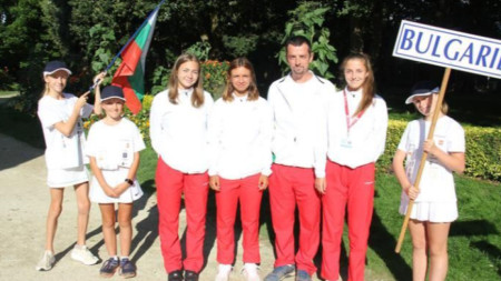 отборът на България (от ляво-на дясно): Габровска, Иванова, Бакалов и Денчева.