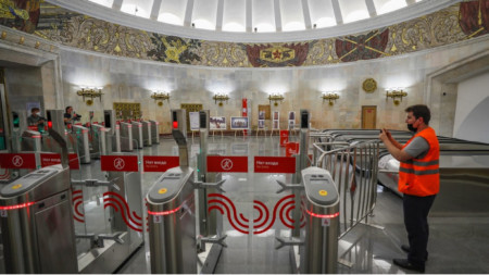 От 15 октомври всички станции на московското метро са оборудвани