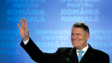 Президентът Клаус Йоханис спечели втори мандат