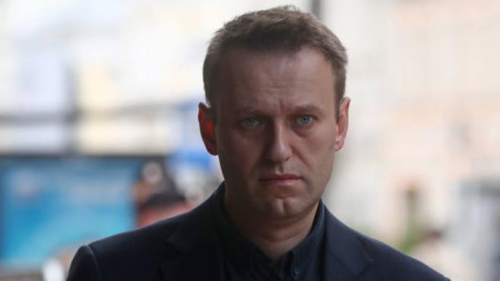 Руските власти включиха опозиционера Алексей Навални в официалния списък на