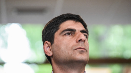 Министърът на спорта Винченцо Спадафора поиска от футболната федерация мачовете да не се играят.