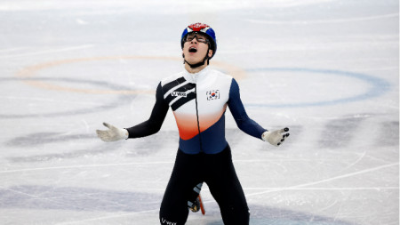 Хуан Де хеон от Южна Корея спечели олимпийската титла на 1500