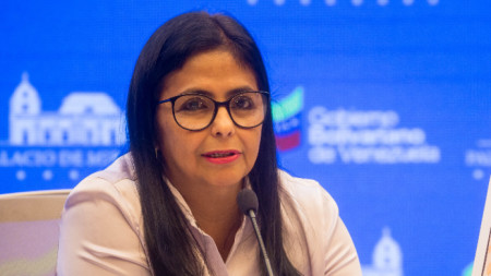 Вицепрезидентът на Венецуела Делси Родригес