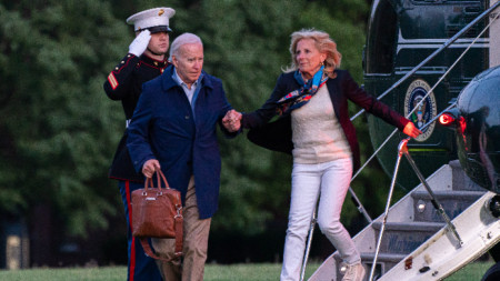 Американският президент Джо Байдън със съпругата си Джил Байдън.