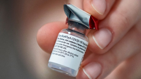 Доставките от Covid ваксините на компаниите Пфайзър и Бионтех се
