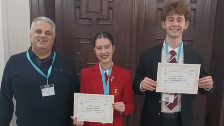 Димитър Димов, Яница Ханкова и Любомир Колев