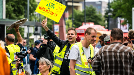 Протест срещу карантинните мерки в Айндховен, 23 май 2020 г.