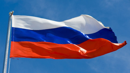 Днес руското външно министерство остро реагира на изрисуването с червена