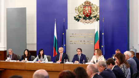 Националният съвет за тристранно сътрудничество (НСТС) провежда извънредно заседание в сградата на Министерски съвет, 3 
юли 2023 г.