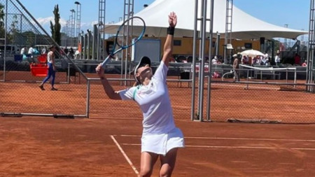 Виктория Томова е на полуфинал в Будапеща