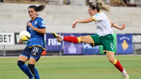 Българският национален отбор по футбол за жени завърши наравно 0