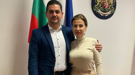 Илиана Раева - президент на бХФГ и Радостин Василев - министър на младежта и спорта