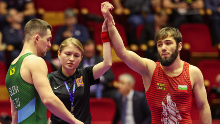 Абу-Муслим Амаев спечели втори медал за България на европейското първенство по борба в Букурещ