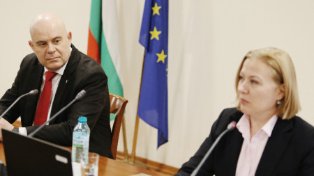 Иван Гешев и Надежда Йорданова на пленума на ВСС - 12 април 2022 г. 