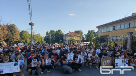 Протест с искане за справедливост след убийството на Митко от Цалапица