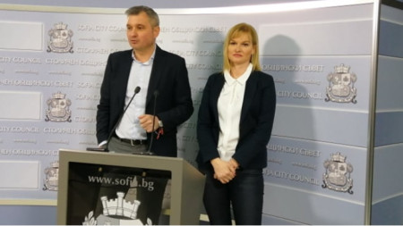 Елен Герджиков - председател на СОС и общинският съветник Силвия Христова 