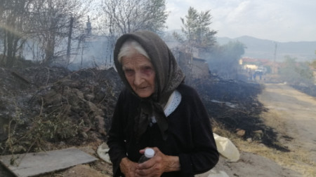 Районна прокуратура в Пловдив разследва причините за пожара в Старосел