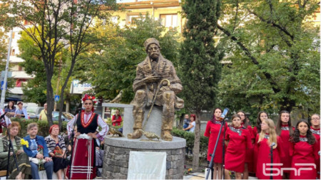 През септември 2022 година в Бургас бе открит светският паметник на Александър Георгиев - Коджакафалията
