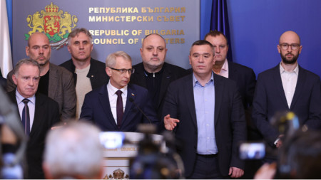 Premier Nikolay Denkov and representatives of agricultural organizations at a briefing after the meeting on February 4