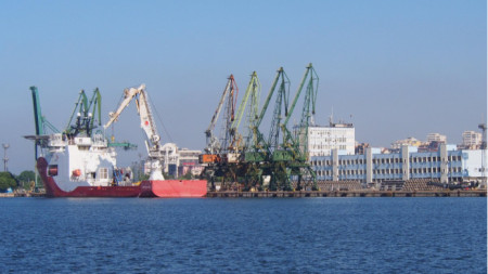 Пристанище Варна 
