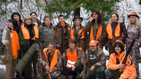 Национален дамски ловен клуб Аврора