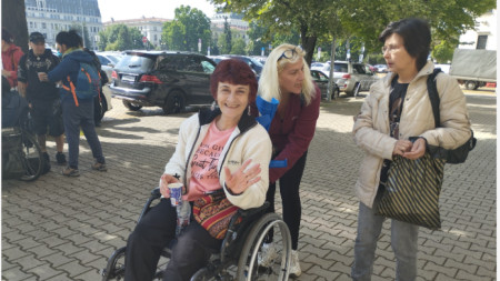 Протест за по-широк достъп до медицински изделия и помощни средства
