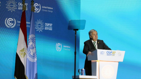 Генералният секретар на ООН Антониу Гутериш открива кличатичната конференция в египетския курорт Шарм-ел Шейх