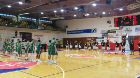 Баскетболистите на Балкан претърпяха тежка загуба при гостуването си в Израел на Апоел